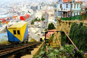 Santiago: Private Transfer To San Antonio via Valparaiso
