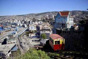 Santiago: Viña del Mar, Valparaiso, with Wine Tasting