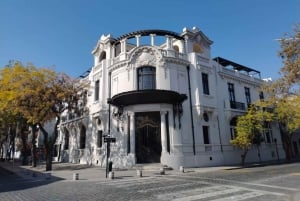 Santiago: Yungay, minner, kunst og vandring i nabolaget