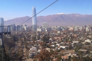 Santiagon kohokohdat: Santiago: Parhaat näköalapaikat + hotellin nouto