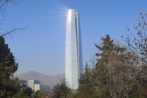 Santiagon kohokohdat: Santiago: Parhaat näköalapaikat + hotellin nouto
