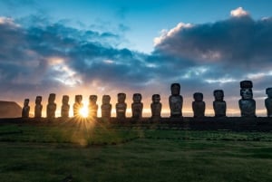 Sunrise Tongariki: Sunrise at Tongariki Park Private Tour