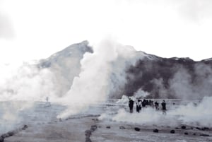 Tatio-geysirien kiertokäynti
