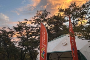 Torres del Paine: Valle Francés y Lago Grey + Camping