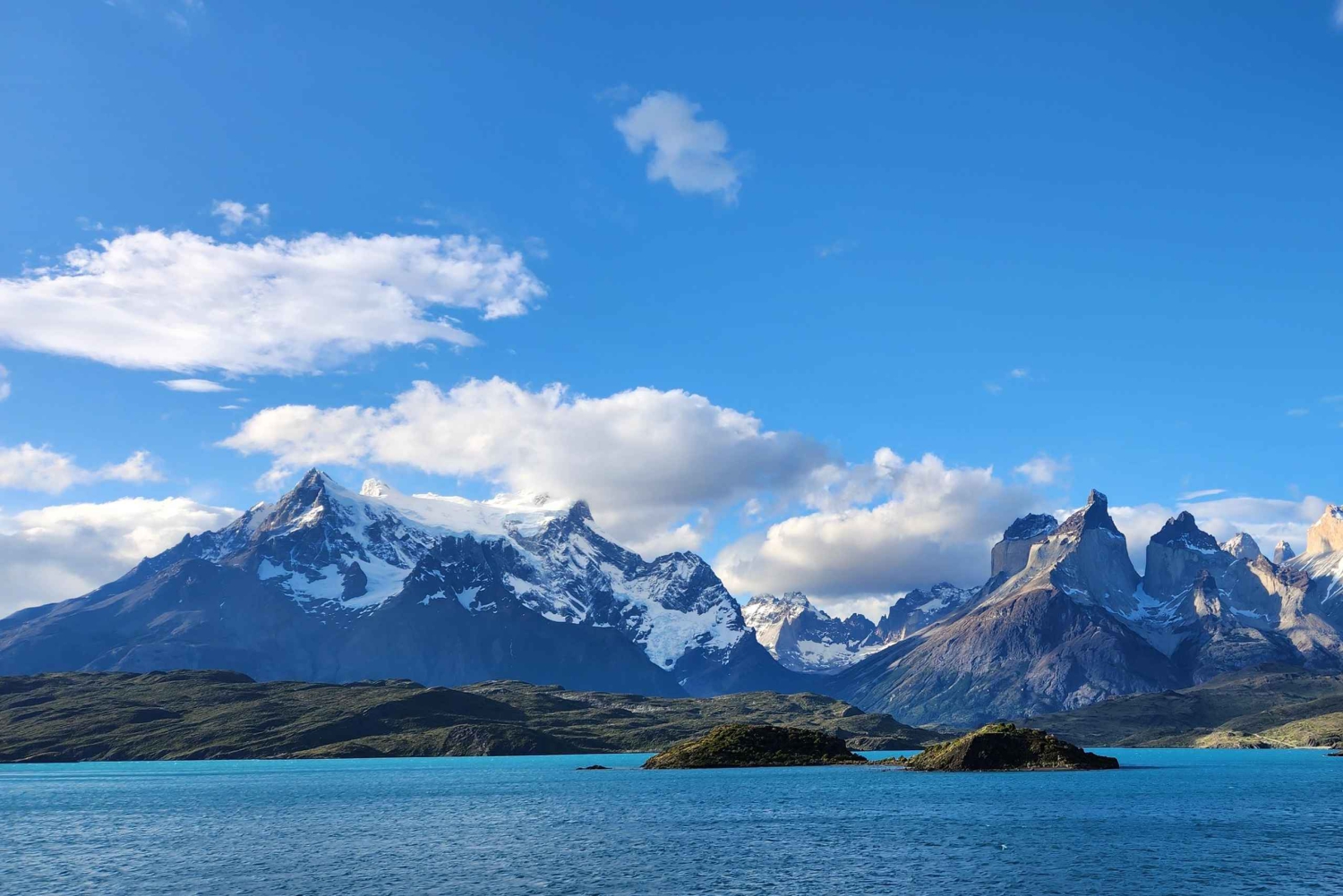 Torres del Paine: Full Day Active 3 Different Trails