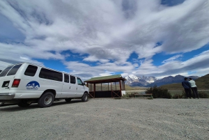 Torres del Paine: Ganztägiger Ausflug Torres del Paine + Milodon-Höhle.