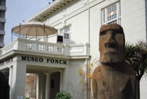 Tour inside museums, palaces, and temples in Viña del Mar