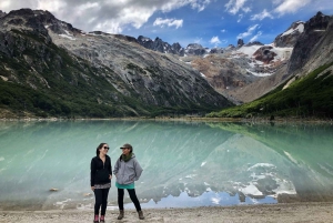 Ushuaia: Guidad vandring i Laguna Esmeralda med lunchlåda