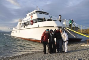 Ushuaia: Parque Nacional, Tren y Navegación por el Canal de Beagle