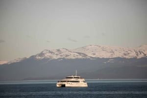 Ushuaia: Parque Nacional, Tren y Navegación por el Canal de Beagle