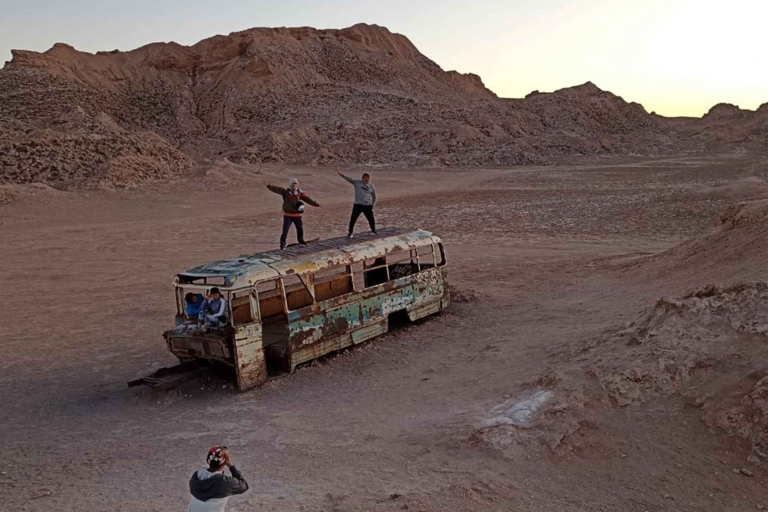 San Pedro de Atacama: Vallecito + hylätty bussi Opastettu kierros