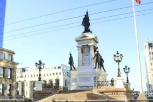 Valparaíso: el mejor tour de comida callejera con un guía local