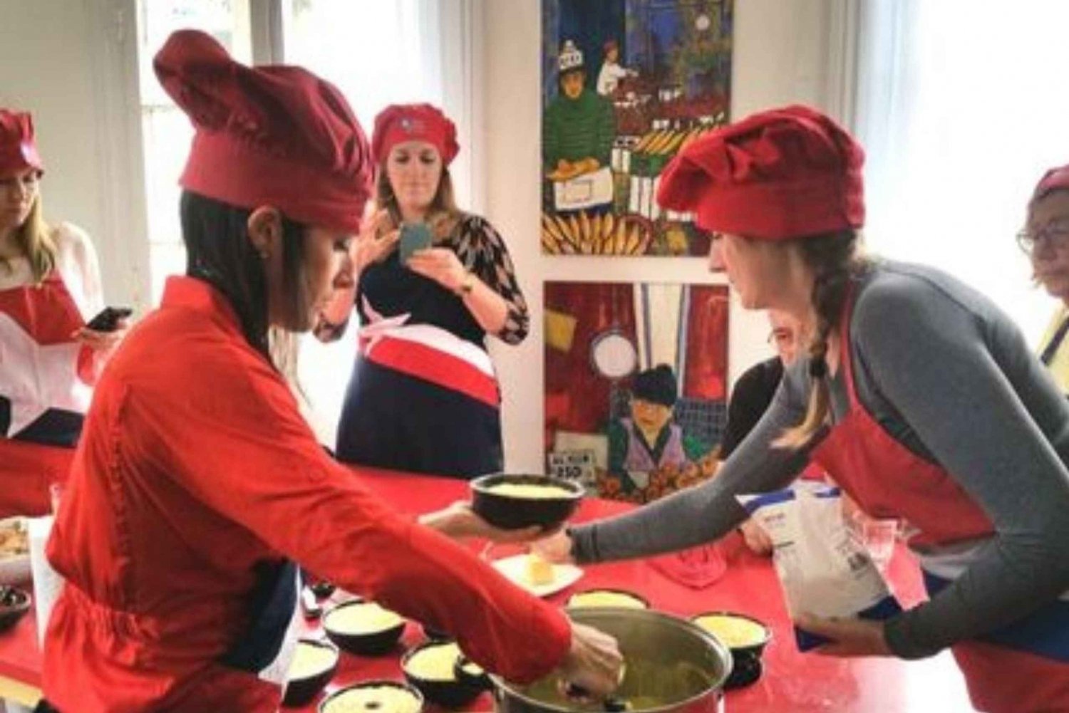 Valparaíso: Chilean Cooking Class with Market Tour