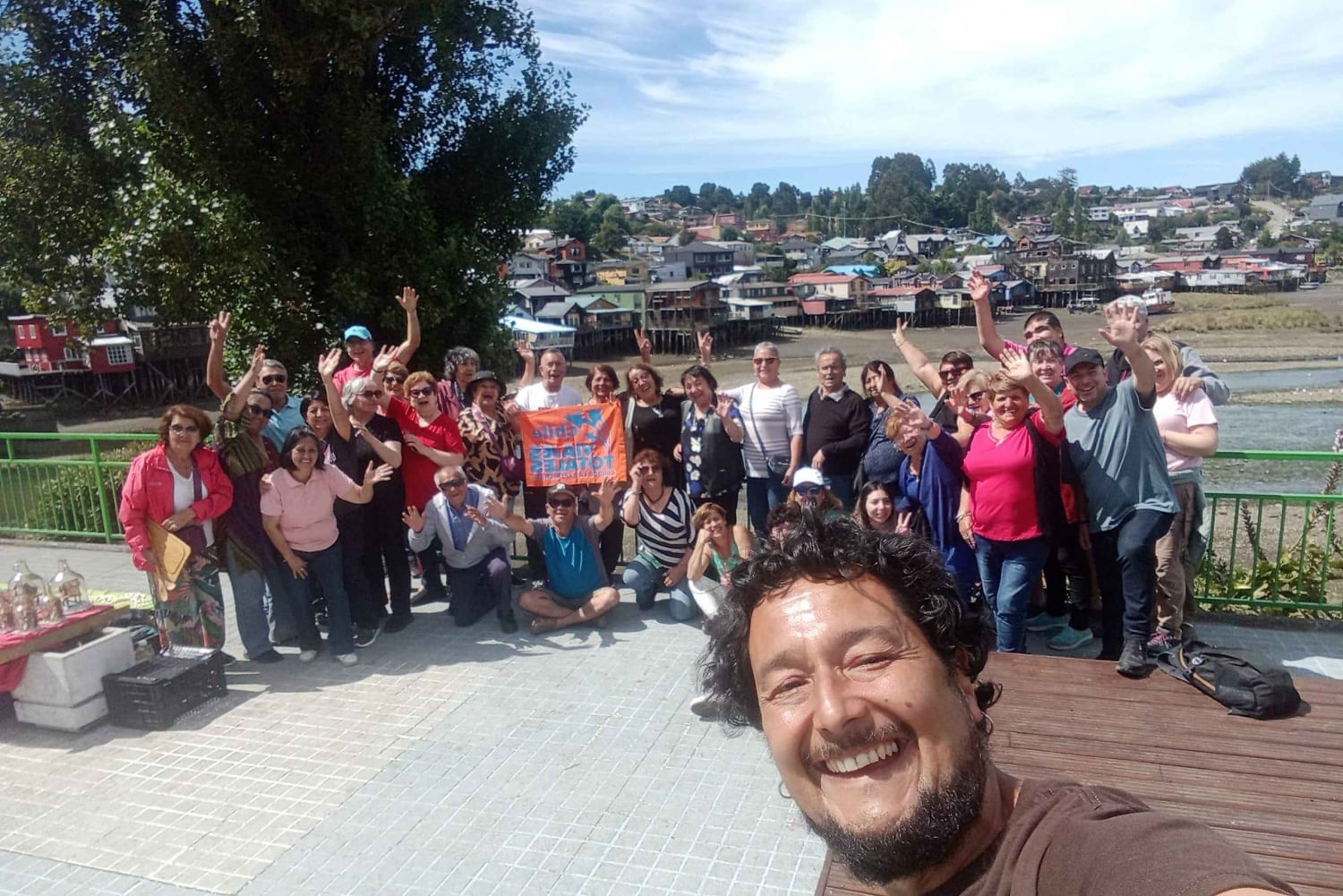 Valparaíso Fantastic Tour : Culture, history, art and color!