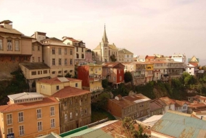 Valparaiso : Highlights Walking Tour With A Guide