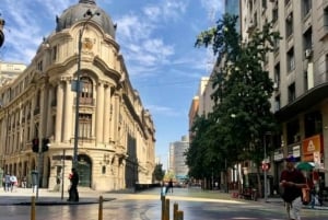 Walking Tour Like a Local Santiago City