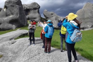 Christchurch: Castle Hill Rocks & Inland Canterbury Tour