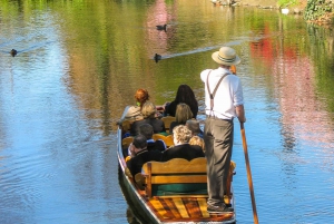 Christchurch Gondola and Punt on the Avon River