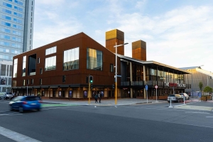 Christchurch: Heritage & Arts Walking Tour