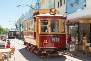 Christchurch Sightseeing & Lyttelton Harbour Tour