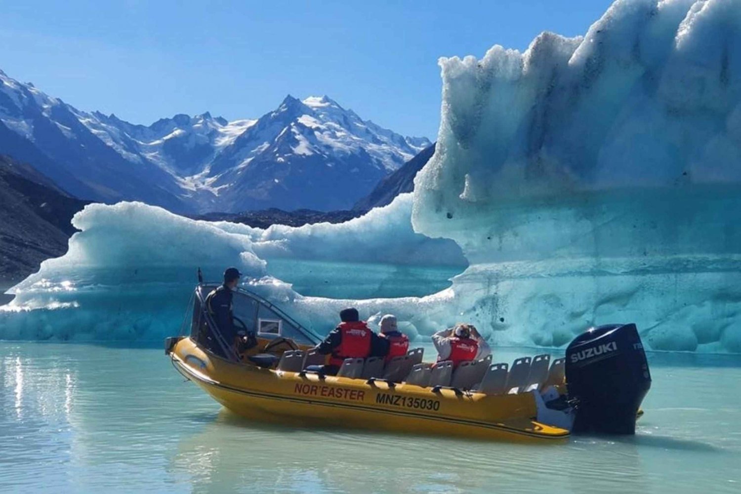 Christchurch to Mount Cook 3 day guided tour