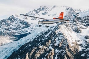 From Christchurch: 1 Way Tour to Queenstown via Mt Cook