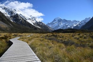 From Christchurch: Mount Cook One-Way Discovery Tour
