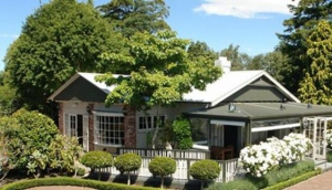 Hinton's Vineyard Restaurant & Cafe