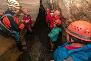 Lyttelton: Shore Excursion, Caving & Castle Hill Rocks