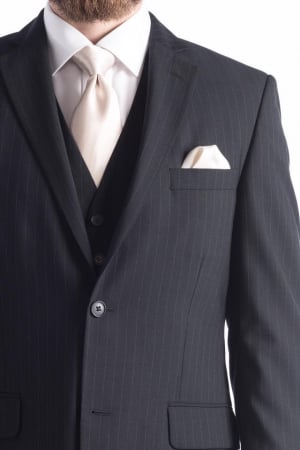 Sergios Menswear and Formal Hire