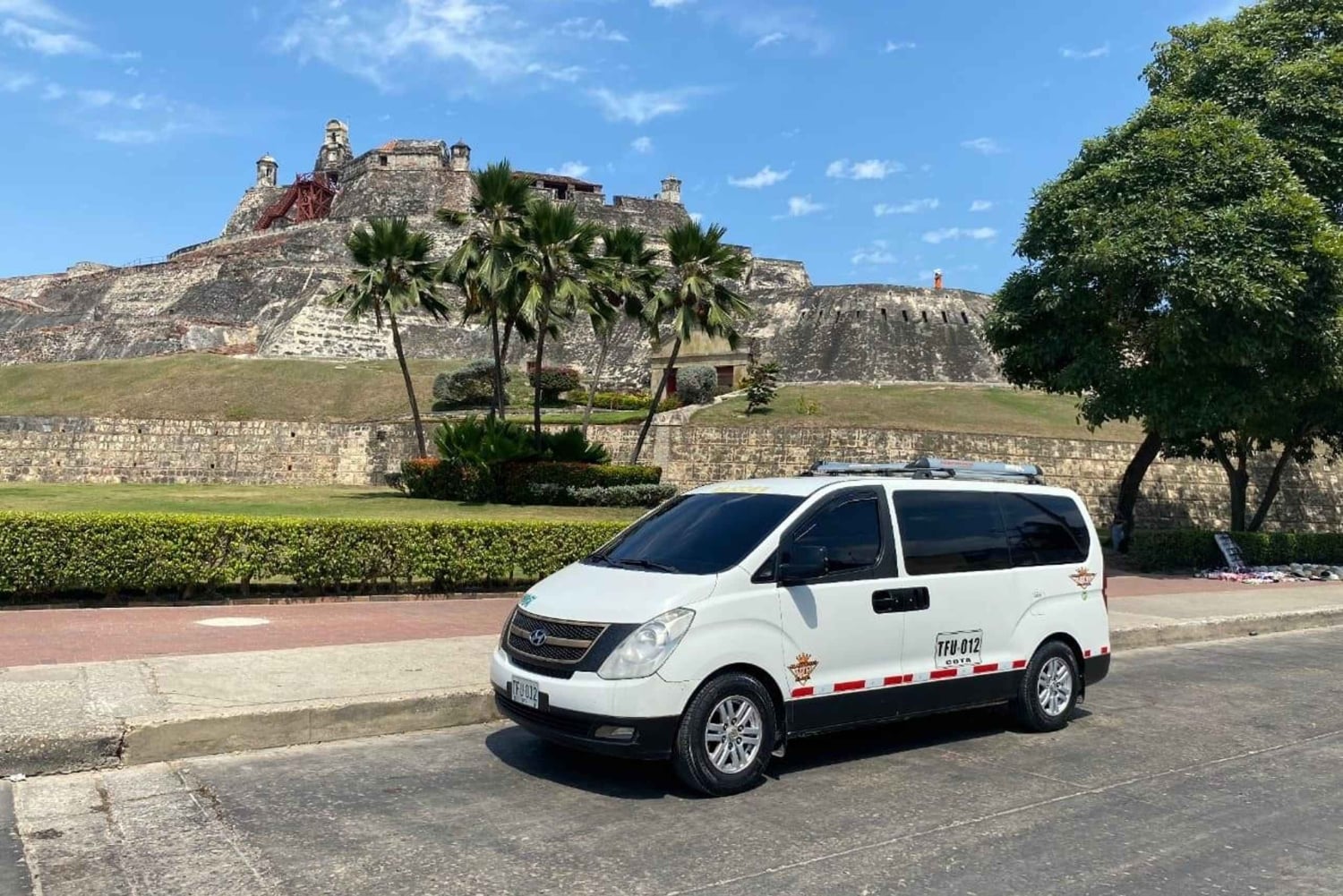 Private Transportation for 8 hours in Cartagena