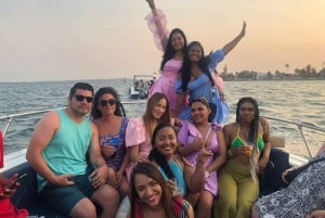 Excursión de 2 horas en Cartagena Vista del atardecer en party boat