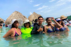 5 Islands tour snorkel, lunch and music Cartagena