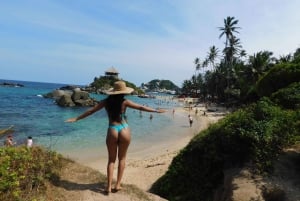 8-day tour along the coast (Santa Marta, Tayrona, Cartagena, and Barranquilla)