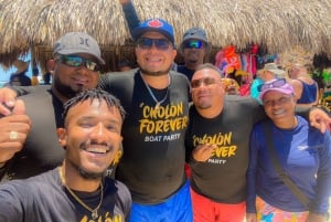 La légendaire fête en bateau de Carthagène : journée complète à Cholón