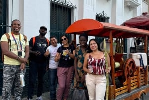Afro Walking Tour. Calin värit.