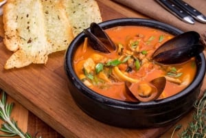 伝統的なカリブ料理ランチ付き カルタヘナ驚異のツアー