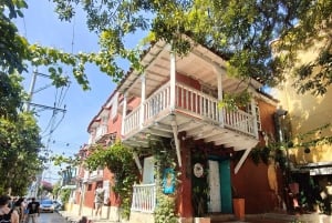 An extraordinary and authentic tour through Cartagena de Indias, Colombia