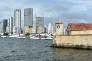 CARTAGENA: GIRO IN BICICLETTA CON PRANZO NEL POSTO PREFERITO DI BOURDAIN