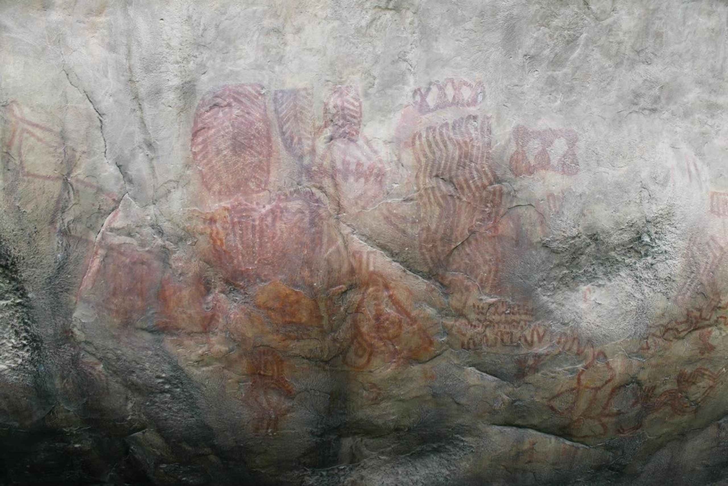 BOGOTA: Esivanhempien tutkimusmatka, kiertoajelu Facatativá, Piedras del Tunjo ja Zipacón