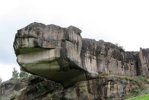 BOGOTA: Esivanhempien tutkimusmatka, kiertoajelu Facatativá, Piedras del Tunjo ja Zipacón