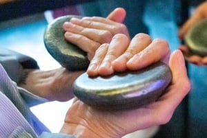 Bogotá: Chapinero Alto Walk with Coffee & Local Market