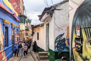 Bogotá: City Centre & Old Town La Candelaria Selfguided Walk