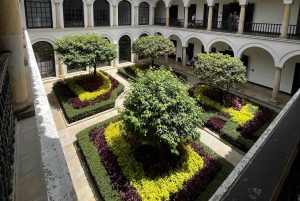 BOGOTA : Tour de ville, Monserrate, Museo del Oro, Museo Botero, Plaza Bolivar