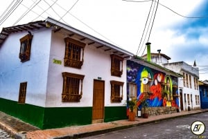 Bogota: Downtown City and Monserrate Hill Private Tour