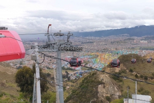 Bogotá: Tour privado de Ciudad Bolívar con ticket de entrada al Teleférico