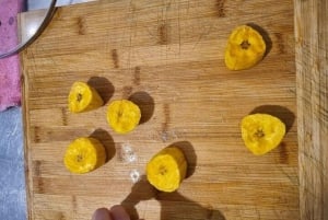 Bogotá: Colombian Cooking Class with Market Visit