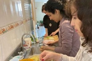 Bogotá: Colombian Cooking Class with Market Visit