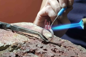 Bogota: Kolumbian Emerald Ring Workshop