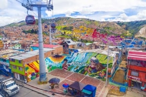 Bogotá: Comuna El Paraíso Tour with Cable Car